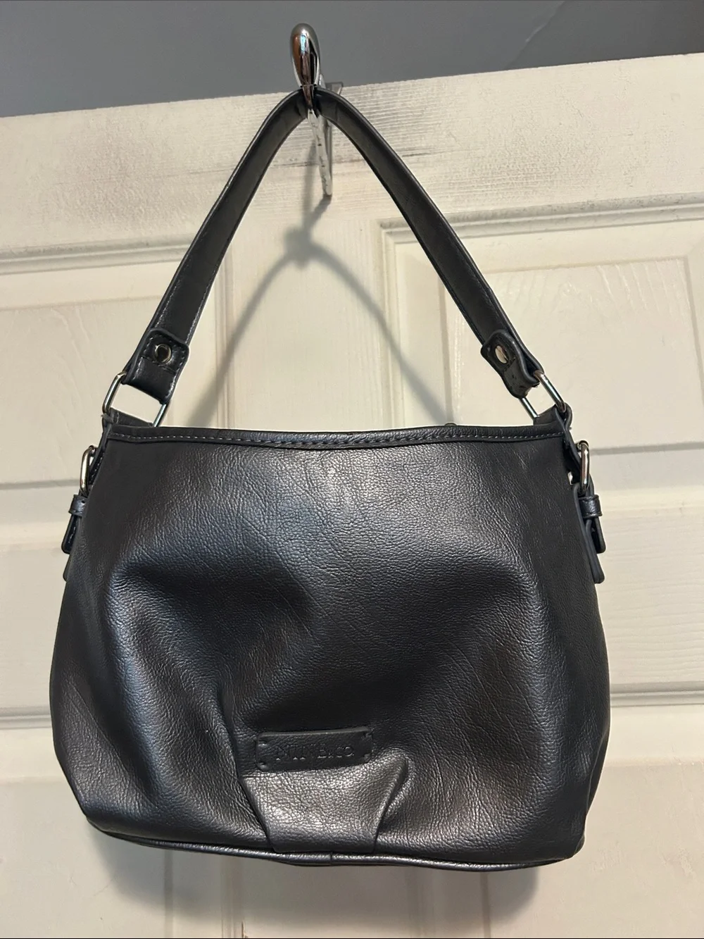 Nine & Co. Gray Faux Leather Shoulder Bag